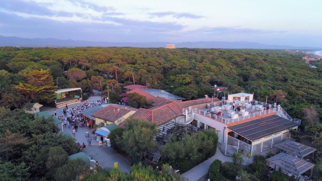 Le Esperidi Camping Ecoresort Марина-ди-Биббона Экстерьер фото