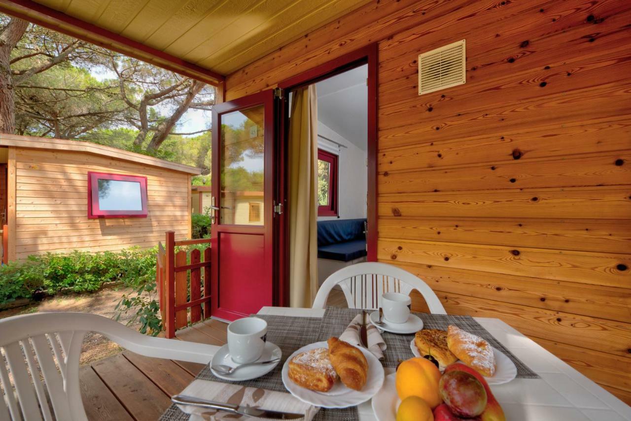 Le Esperidi Camping Ecoresort Марина-ди-Биббона Экстерьер фото