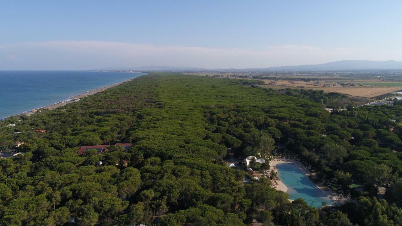 Le Esperidi Camping Ecoresort Марина-ди-Биббона Экстерьер фото